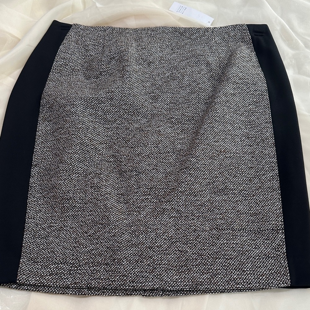 WHBM Tweed Black with Camel Pencil Skirt